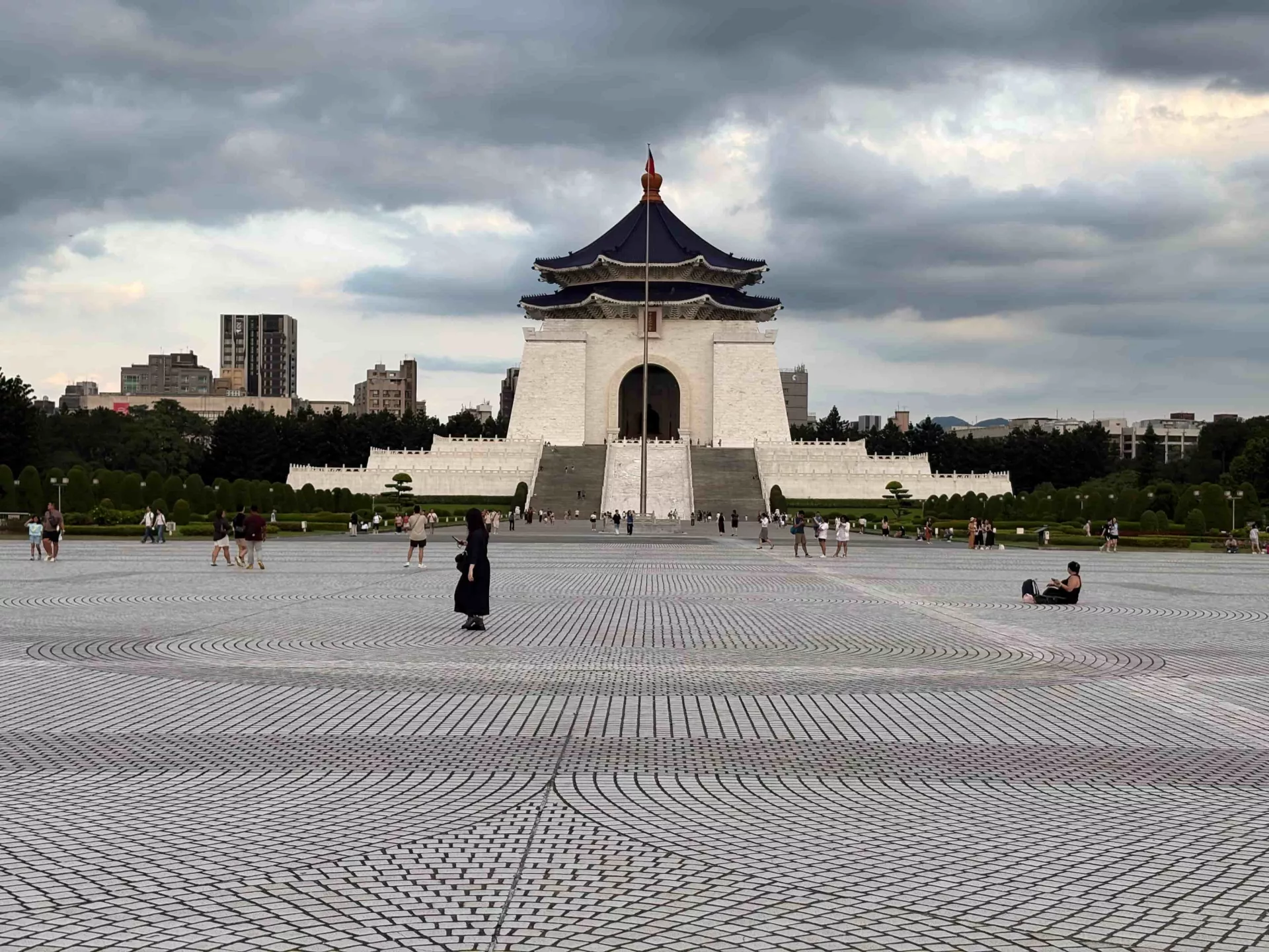 Foto del memoriale di Chiang Kai-shek durante il "tour della città di Taipei"